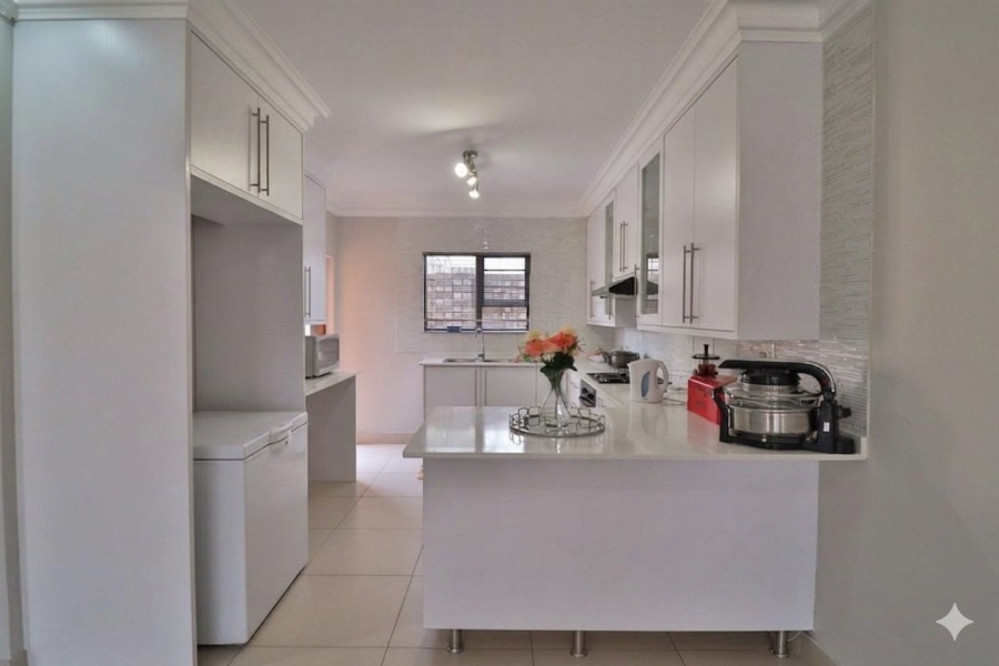 3 Bedroom Property for Sale in Groenvlei Sh Free State